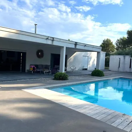 Les Vautes - Art De Vivre A La Provencale, Grande Piscine, Parking Couvert, Prise Electrique Voiture * Saint-Gély-du-Fesc