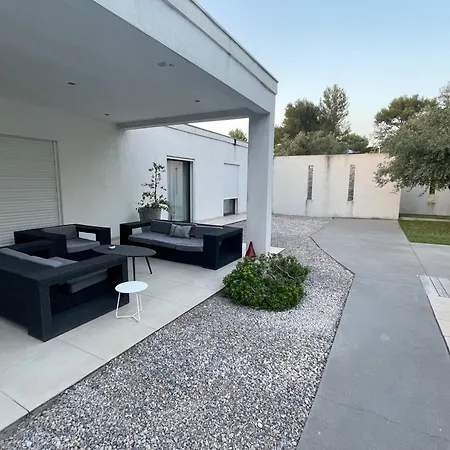 Les Vautes - Art De Vivre A La Provencale, Grande Piscine, Parking Couvert, Prise Electrique Voiture *