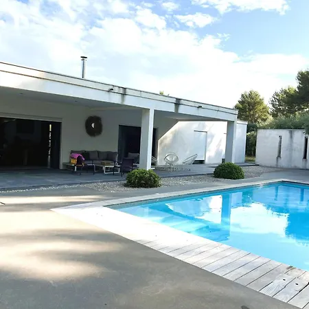 Les Vautes - Art De Vivre A La Provencale, Grande Piscine, Parking Couvert, Prise Electrique Voiture Villa *